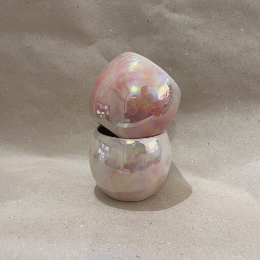 baňatý hrnek perleť růžový